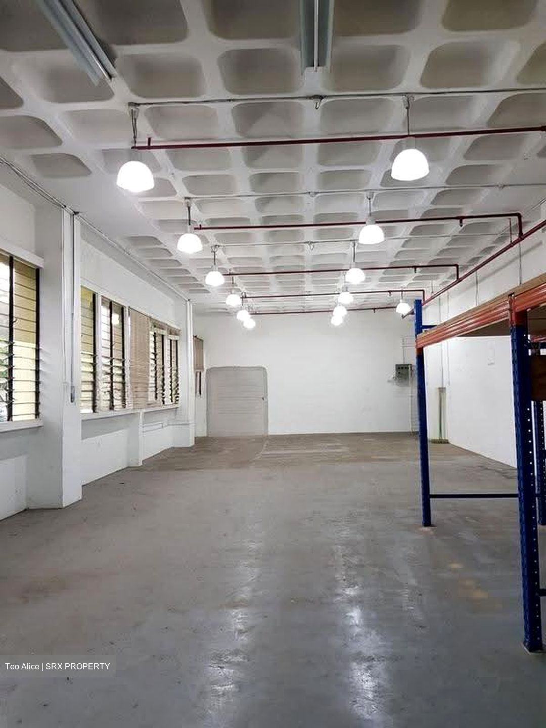 Hillview Warehouse (D23), Factory #638971181